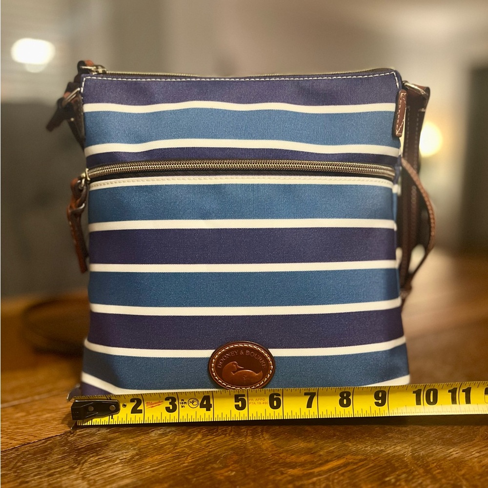 Dooney & Bourke Nautical Blue White Crossbody Bag - Picture 9 of 12